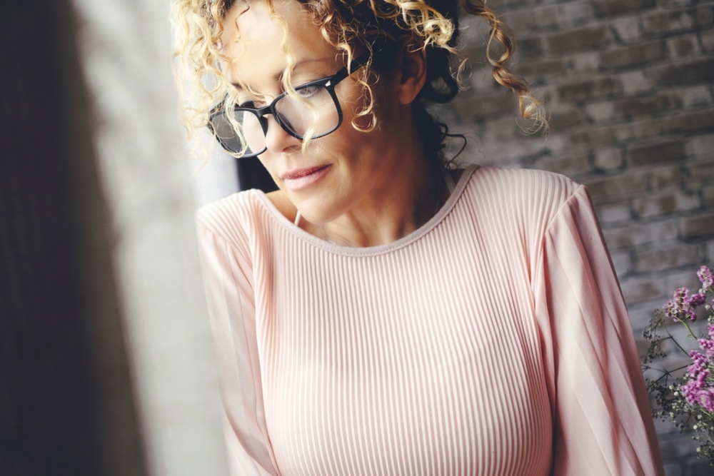 lady with glasses